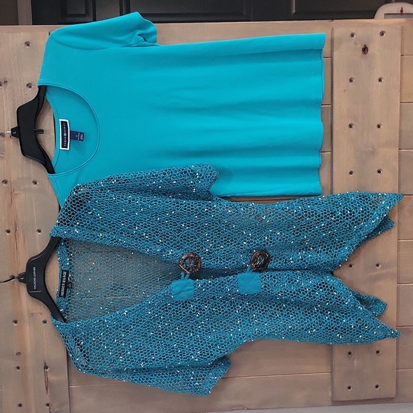 Mirror Image mesh sweater and tshirt - Picture 3 of 3